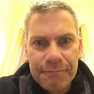 Meet your Posher, Tom